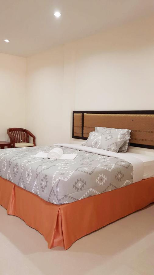 I-un Resort Bang Saphan Extérieur photo